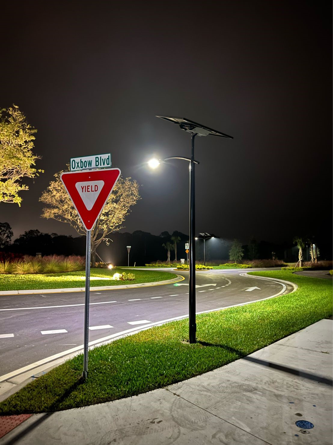 City of Los Angeles approves next-generation solar street lighting spec from Fonroche Lighting America