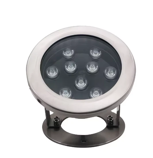 LED reflektor za podvodni bazen